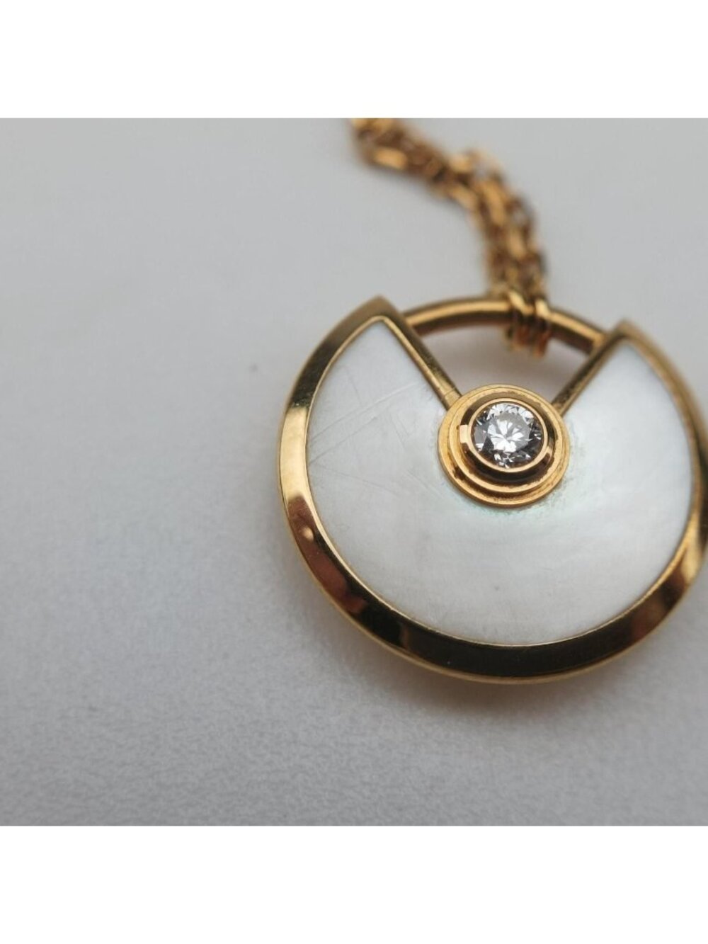 Dior Amulet de Gold White Necklace - Picture 11 of 15